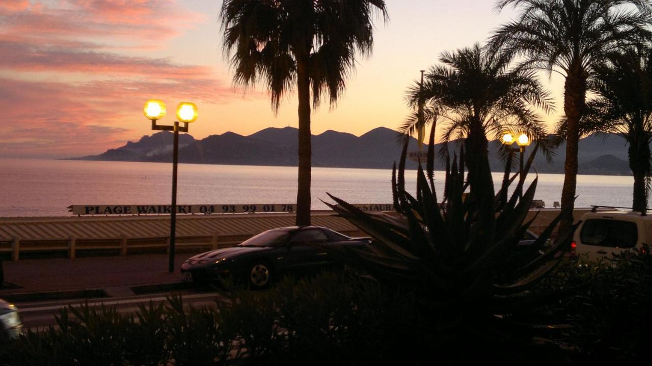 Plage Du Midi Cannes Exteriör bild